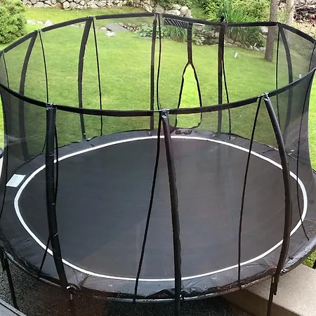 Nydelig Ved Sjoen Med Oppvarmet Basseng * Bergen