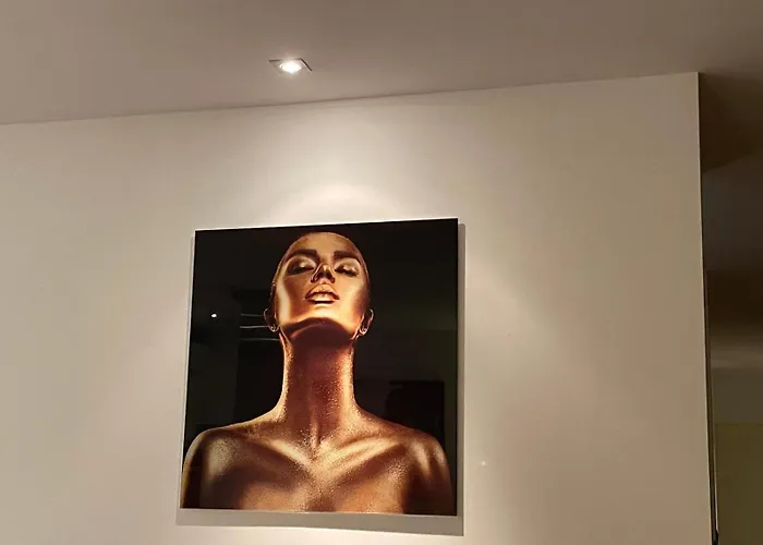 Nydelig Ved Sjoen Med Oppvarmet Basseng Βίλα