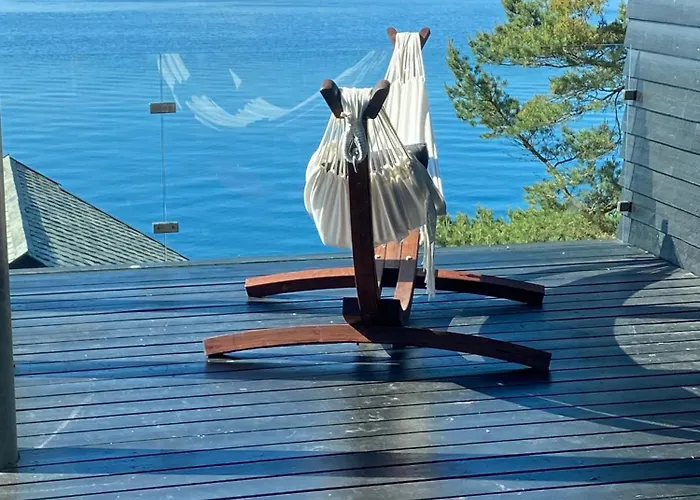 Nydelig Ved Sjoen Med Oppvarmet Basseng 别墅 *