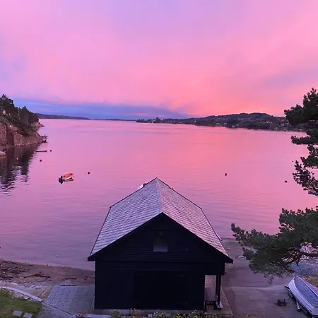 Nydelig Ved Sjoen Med Oppvarmet Basseng * Bergen